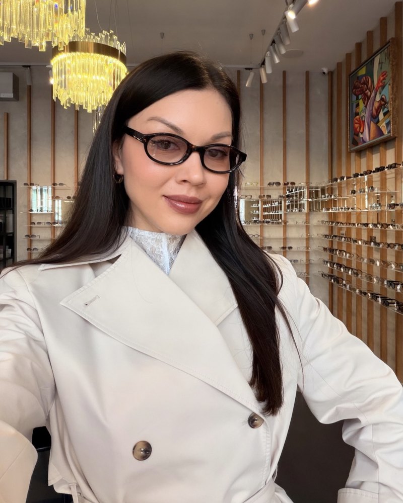 Анна Пекун в бутике REFACED
